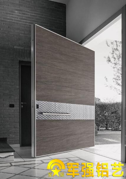 铸铝偏轴门和玻璃或木质偏轴门的区别